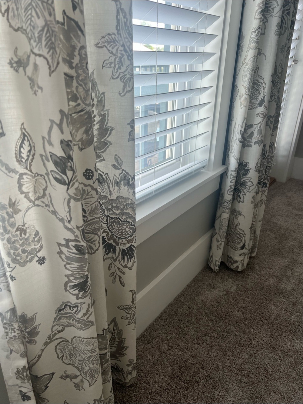 Neutral Floral Window Curtains - White and Gray -